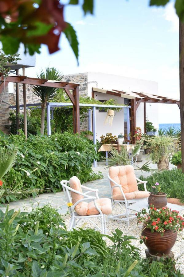 Sea-Esta Beach Studios Милатос Экстерьер фото